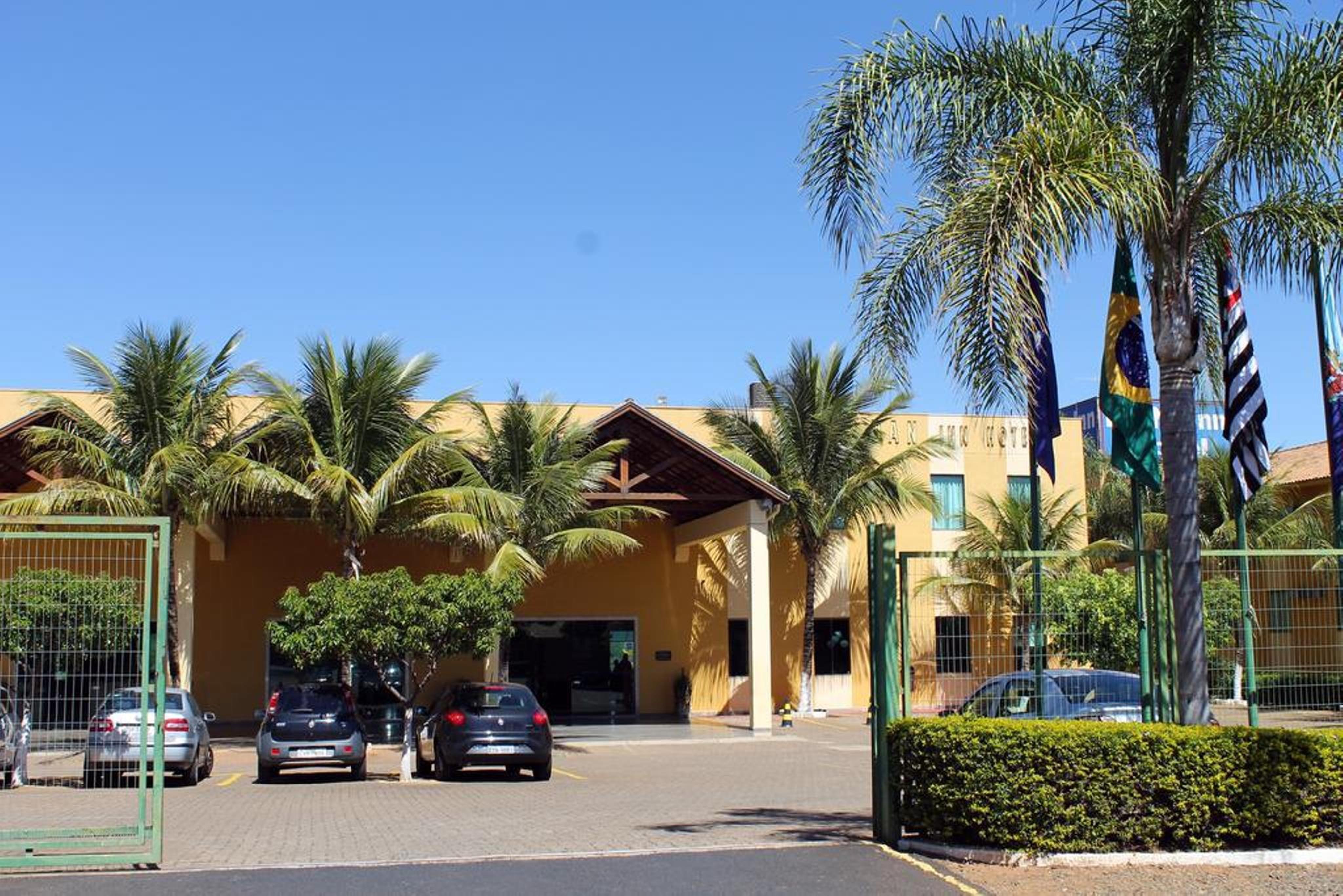 Hotel Dan Inn Franca & Convencoes By Nacional Inn ภายนอก รูปภาพ