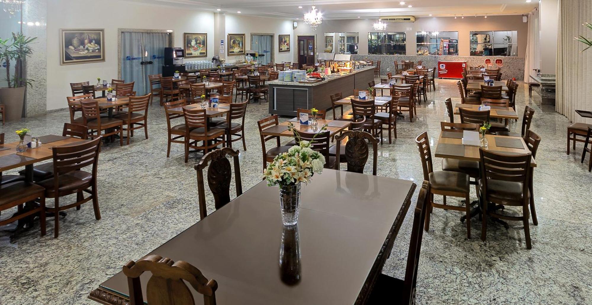 Hotel Dan Inn Franca & Convencoes By Nacional Inn ภายนอก รูปภาพ